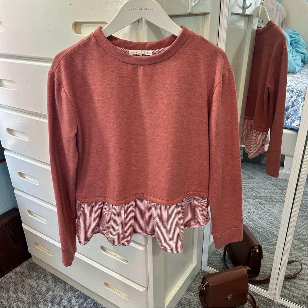 Rust Cotton Layered Sweatshirt w Striped Ruffle Hem Preppy Casual Crewneck✨